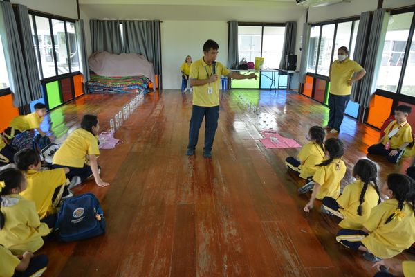 โรงเรียนปรีชานุศาสน์